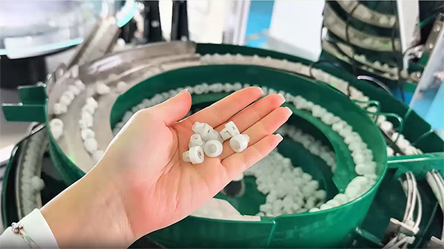 Plastic Parts Appearance Defect Inspection Equipment